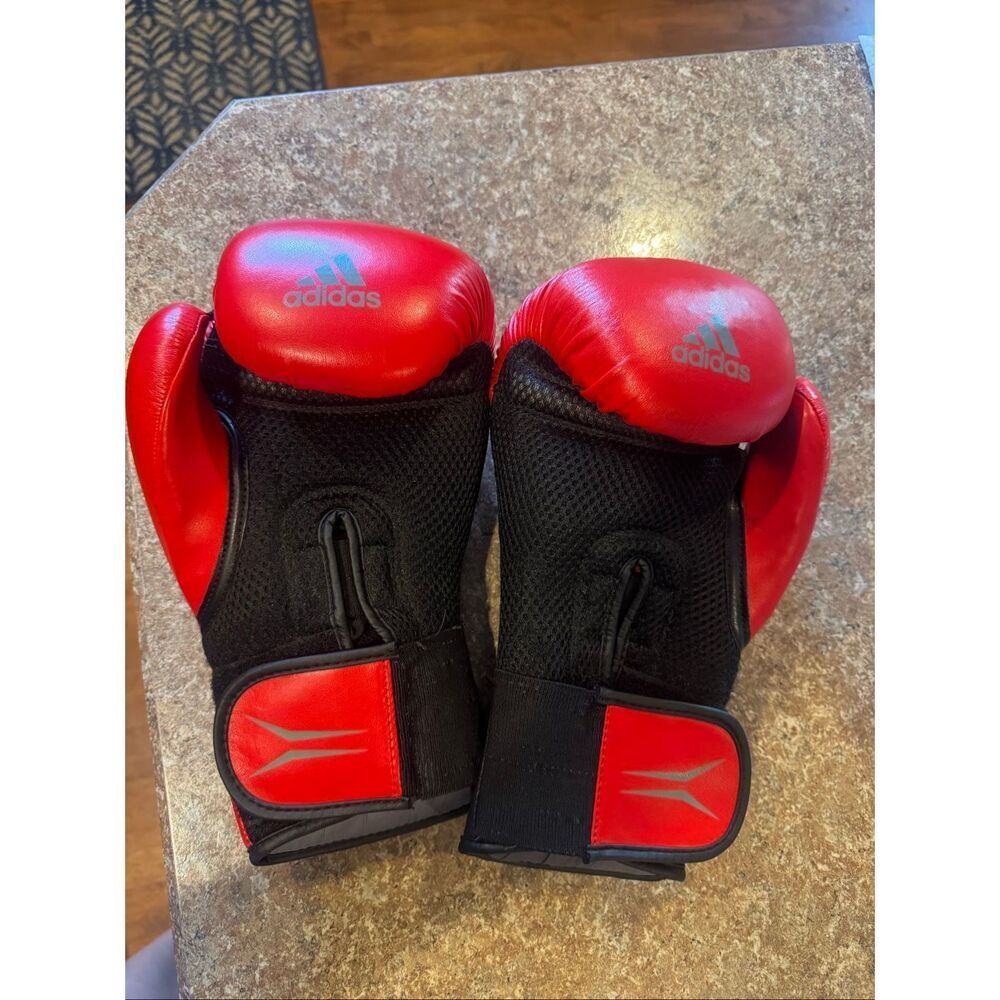 Adidas Speed Tilt 150 Boxing Gloves 16 oz Red Black Training Sparring MMA EUC